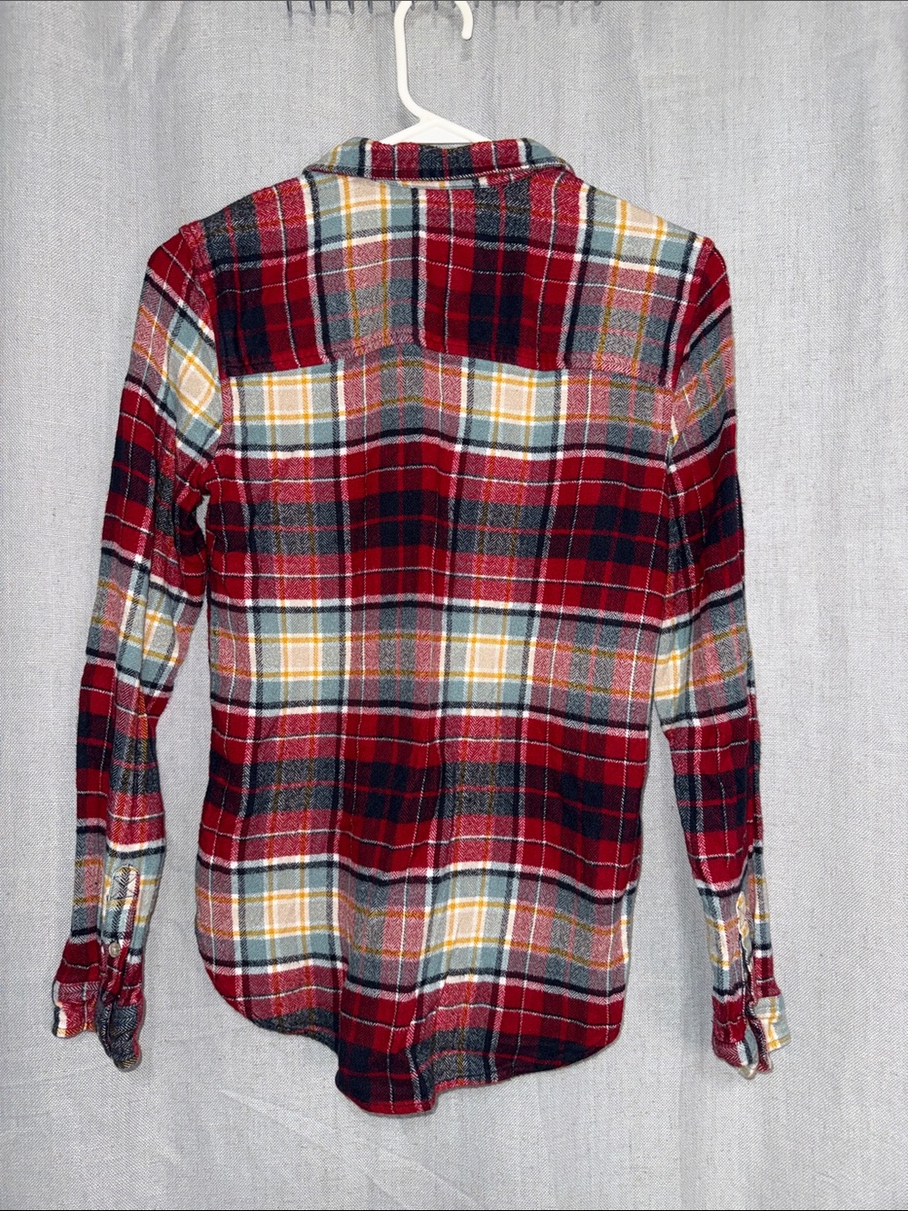American Eagle Outfitters Amazingly Soft Classic Fit Red Plaid Flannel - Picture 5 of 10